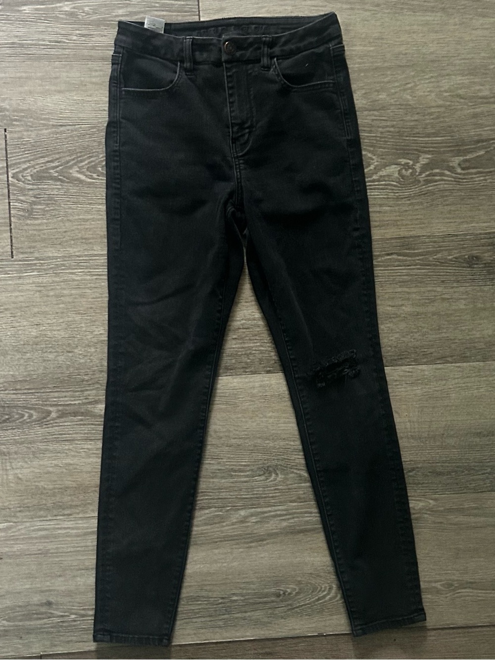 American Eagle Outfitters Black Skinny Jeans with Knee Distress